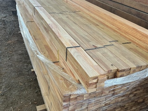 ปลีก-ส่งไม้แปรรูป